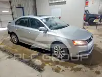 2013 Volkswagen Jetta photo