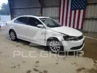 2013 Volkswagen Jetta photo
