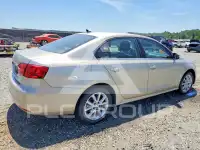 2013 Volkswagen Jetta photo