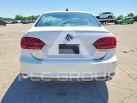 2013 Volkswagen Jetta photo
