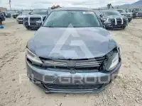 2013 Volkswagen Jetta photo