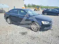 2013 Volkswagen Jetta photo