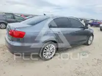 2013 Volkswagen Jetta photo