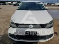 2013 Volkswagen Jetta photo