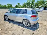 2013 Volkswagen GOLF photo