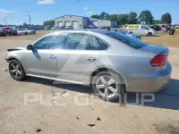 2013 Volkswagen Passat фото