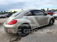 2013 Volkswagen BEETLE фото