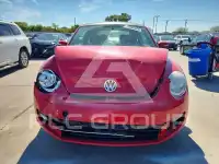 2013 Volkswagen BEETLE фото