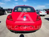 2013 Volkswagen BEETLE фото