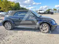 2013 Volkswagen BEETLE фото
