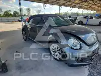 2013 Volkswagen BEETLE фото