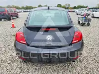 2013 Volkswagen BEETLE photo