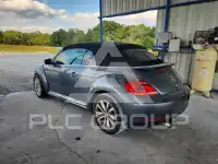 2013 Volkswagen BEETLE фото