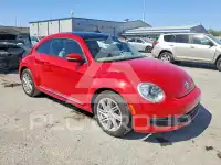2013 Volkswagen BEETLE фото