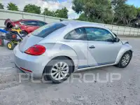 2013 Volkswagen BEETLE фото