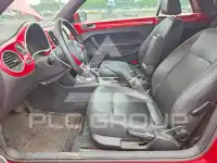 2013 Volkswagen BEETLE photo