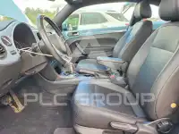 2013 Volkswagen BEETLE photo