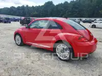 2013 Volkswagen BEETLE photo
