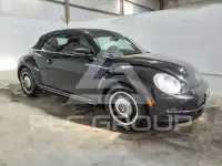 2013 Volkswagen BEETLE фото