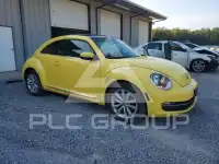 2013 Volkswagen BEETLE фото