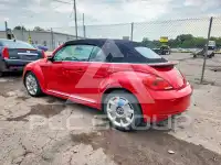 2013 Volkswagen BEETLE photo