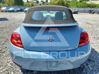 2013 Volkswagen BEETLE фото