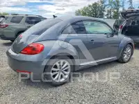 2013 Volkswagen BEETLE фото
