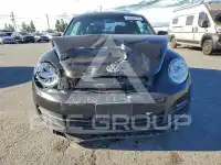 2013 Volkswagen BEETLE фото