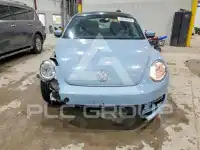 2013 Volkswagen BEETLE фото