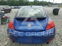 2013 Volkswagen BEETLE photo