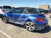 2013 Volkswagen BEETLE photo
