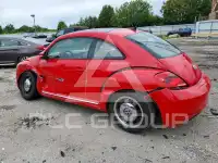 2013 Volkswagen BEETLE фото
