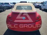 2013 Volkswagen BEETLE photo