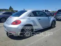 2013 Volkswagen BEETLE фото