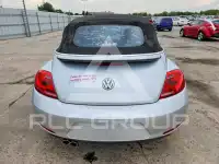 2013 Volkswagen BEETLE фото
