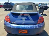 2013 Volkswagen BEETLE photo
