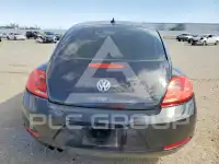2013 Volkswagen BEETLE фото