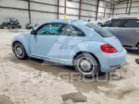 2013 Volkswagen BEETLE фото