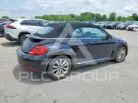 2013 Volkswagen BEETLE photo
