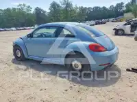 2013 Volkswagen BEETLE фото
