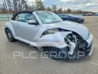 2013 Volkswagen BEETLE фото