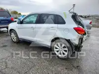 2014 Mitsubishi OUTLANDER photo