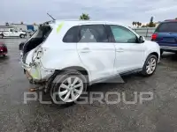 2014 Mitsubishi OUTLANDER photo