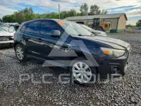 2014 Mitsubishi OUTLANDER photo