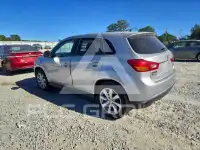 2014 Mitsubishi OUTLANDER photo