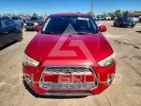 2014 Mitsubishi OUTLANDER photo