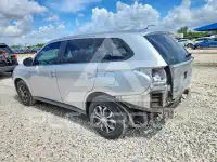 2014 Mitsubishi OUTLANDER photo