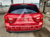 2014 Mitsubishi OUTLANDER photo