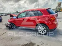 2014 Mitsubishi OUTLANDER photo