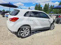 2014 Mitsubishi OUTLANDER photo
